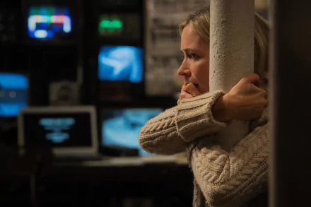 Evelyn Abbott Emily Blunt movie A Quiet Place HD Desktop Wallpaper | Background Image