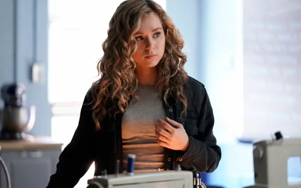 Courtney Whitmore Brec Bassinger TV Show Stargirl HD Desktop Wallpaper | Background Image