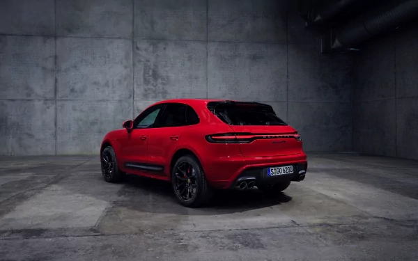  Red Porsche Macan GTS (95B)