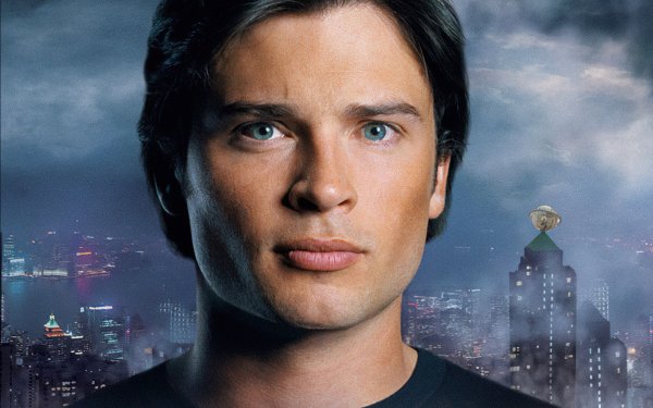 TV Show Smallville Superman Tom Welling Daily Planet Clark Kent Metropolis HD Wallpaper | Background Image