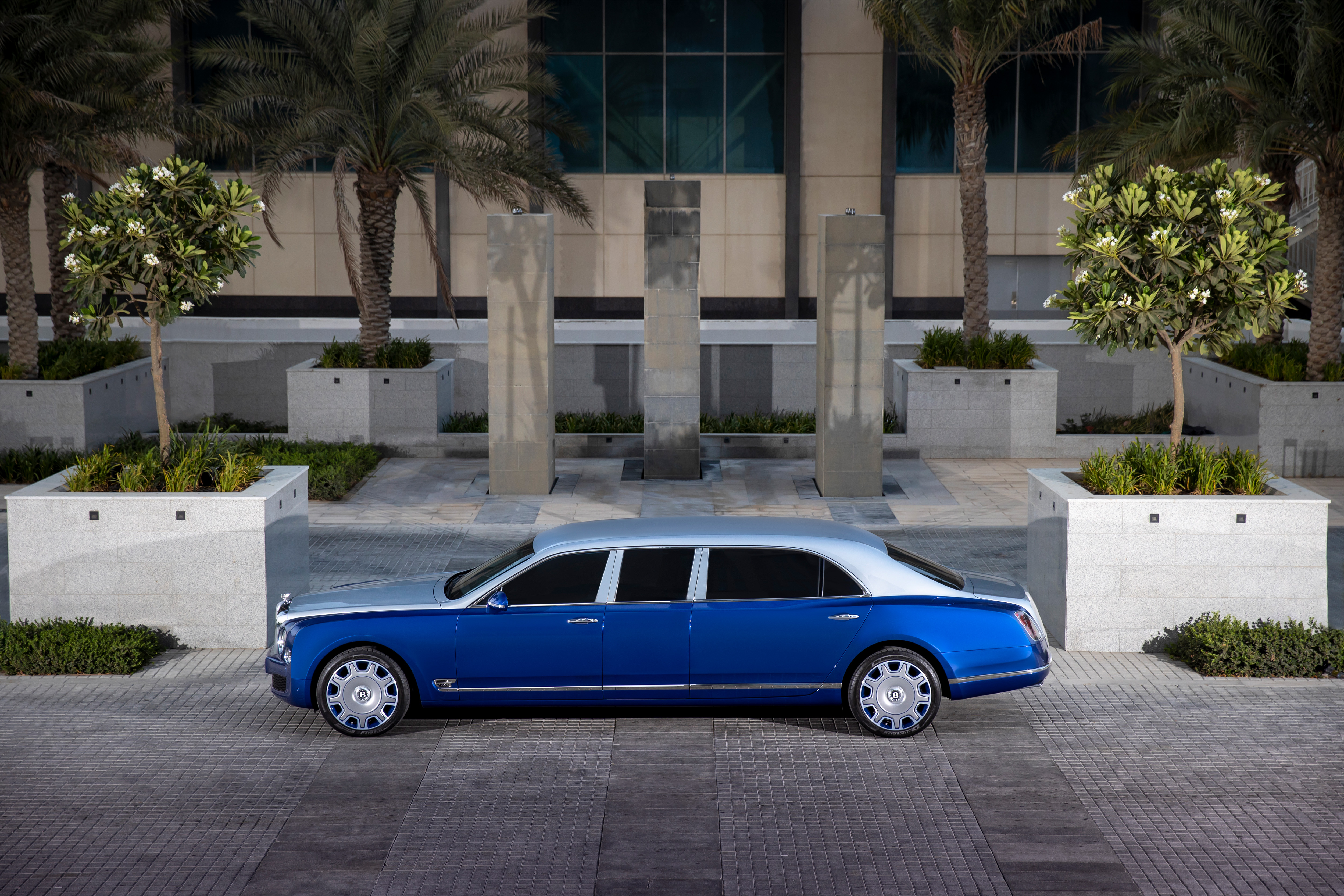 Vehicles Bentley Mulsanne HD Wallpaper | Background Image