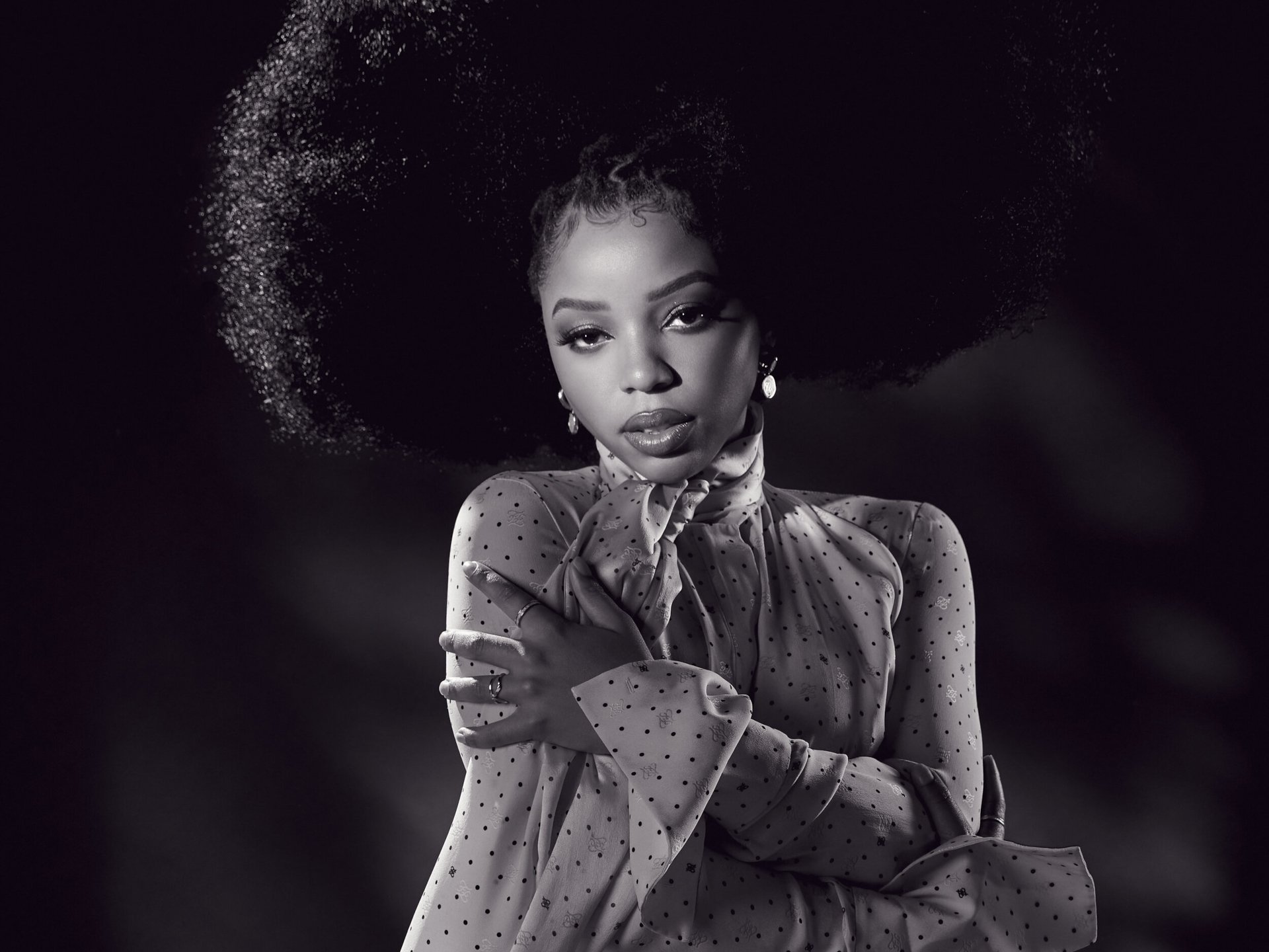 Download Music Chloe Bailey HD Wallpaper