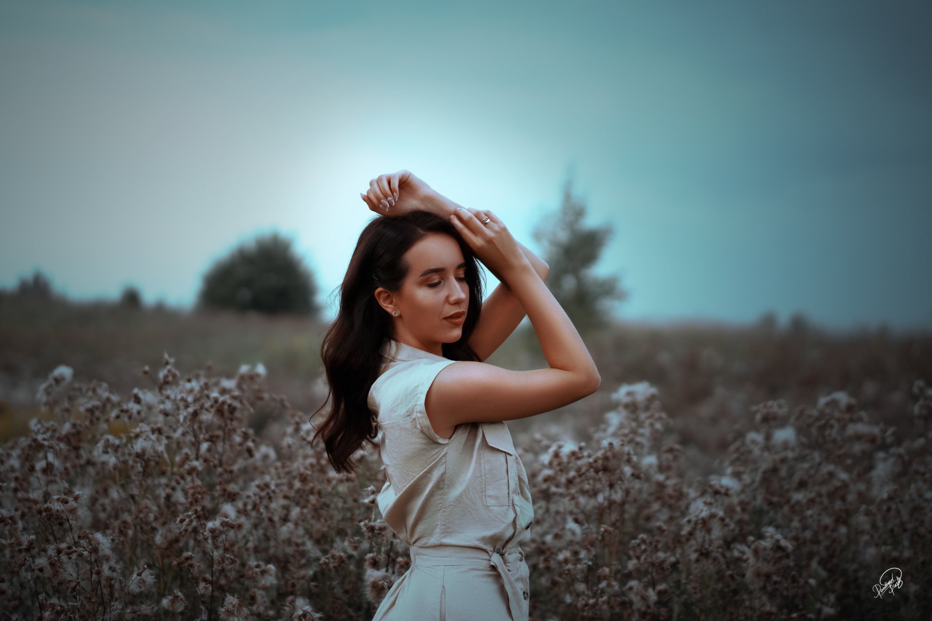 Download Woman Mood 4k Ultra HD Wallpaper by Pandiyan_Pixels