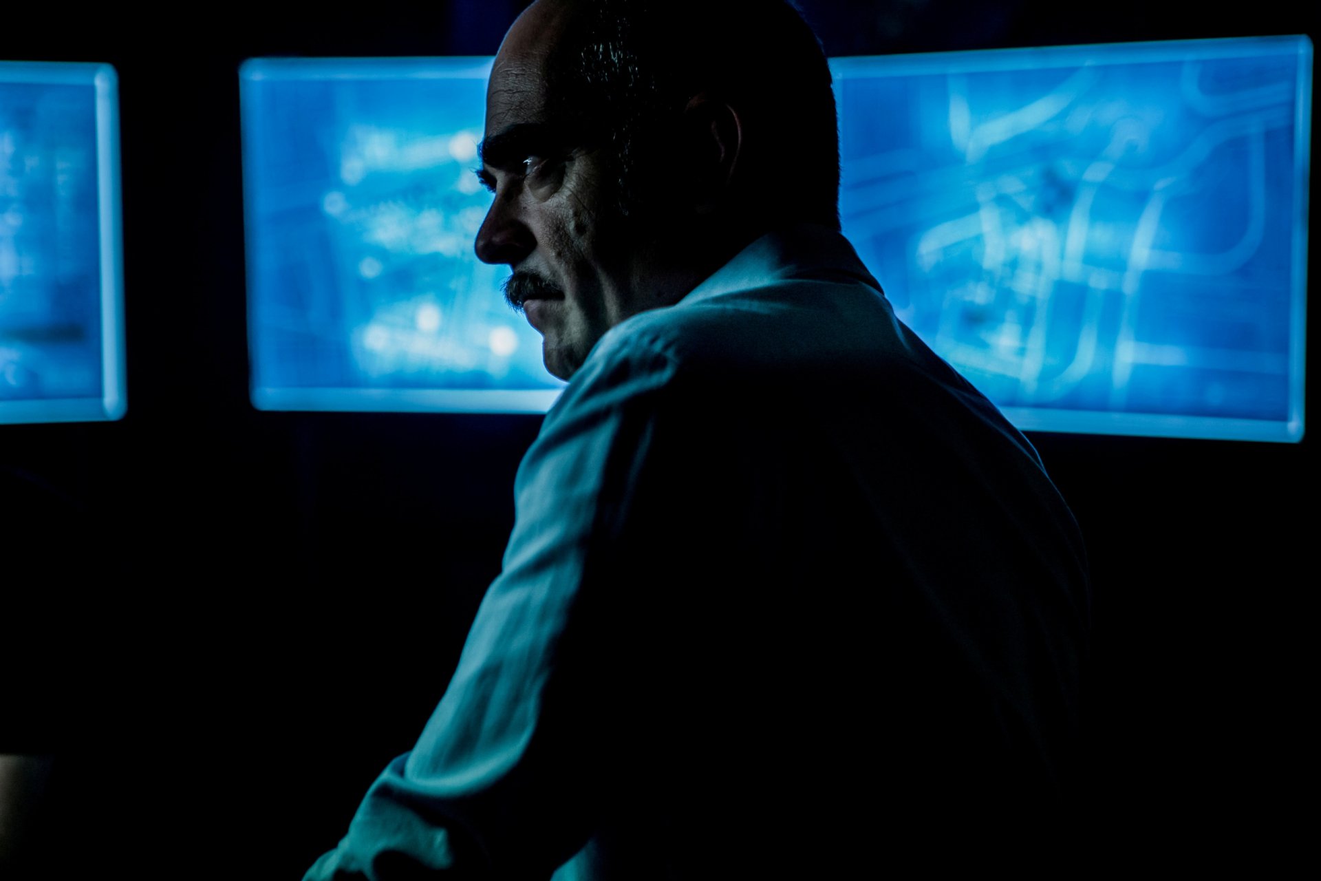 Download Luis Tosar Movie The Vault (2021) HD Wallpaper