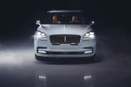  White Lincoln Aviator Shinola Concept