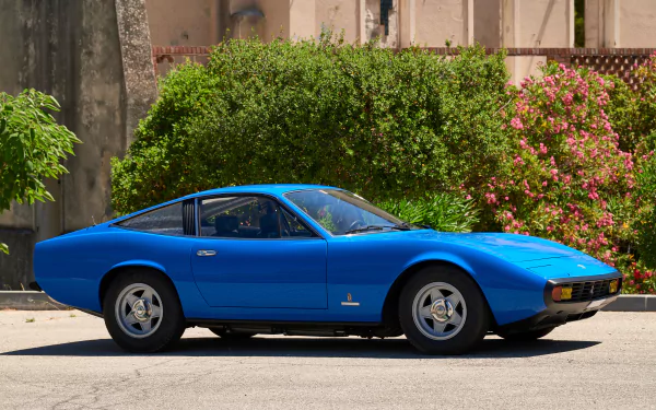  Blue Ferrari 365 GTC/4