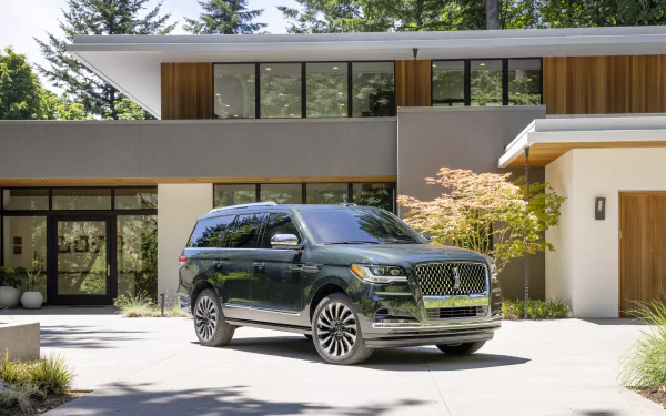  2022 Lincoln Navigator Black Label