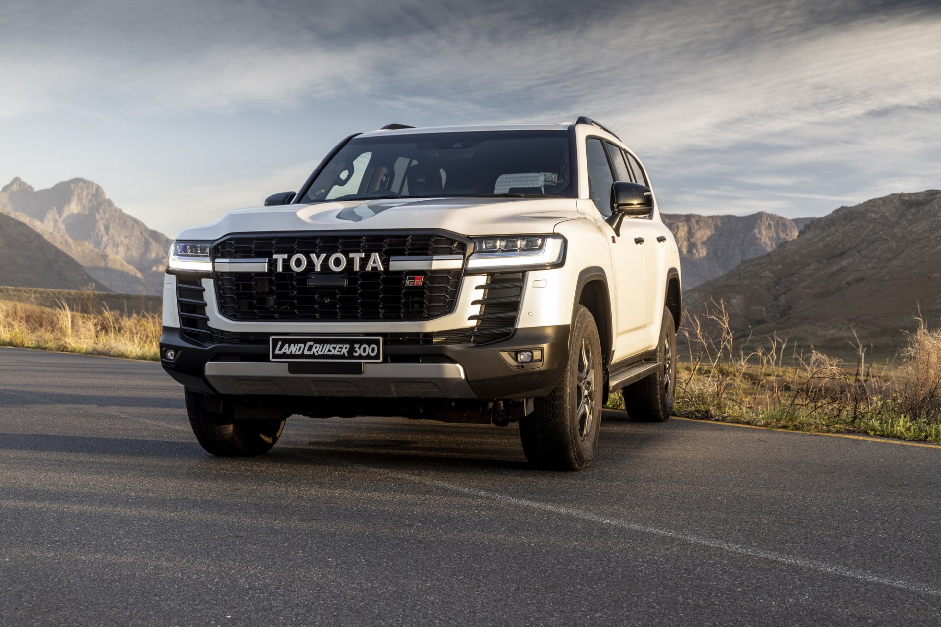 Download White Car SUV Vehicle Toyota Land Cruiser GR-S HD Wallpaper