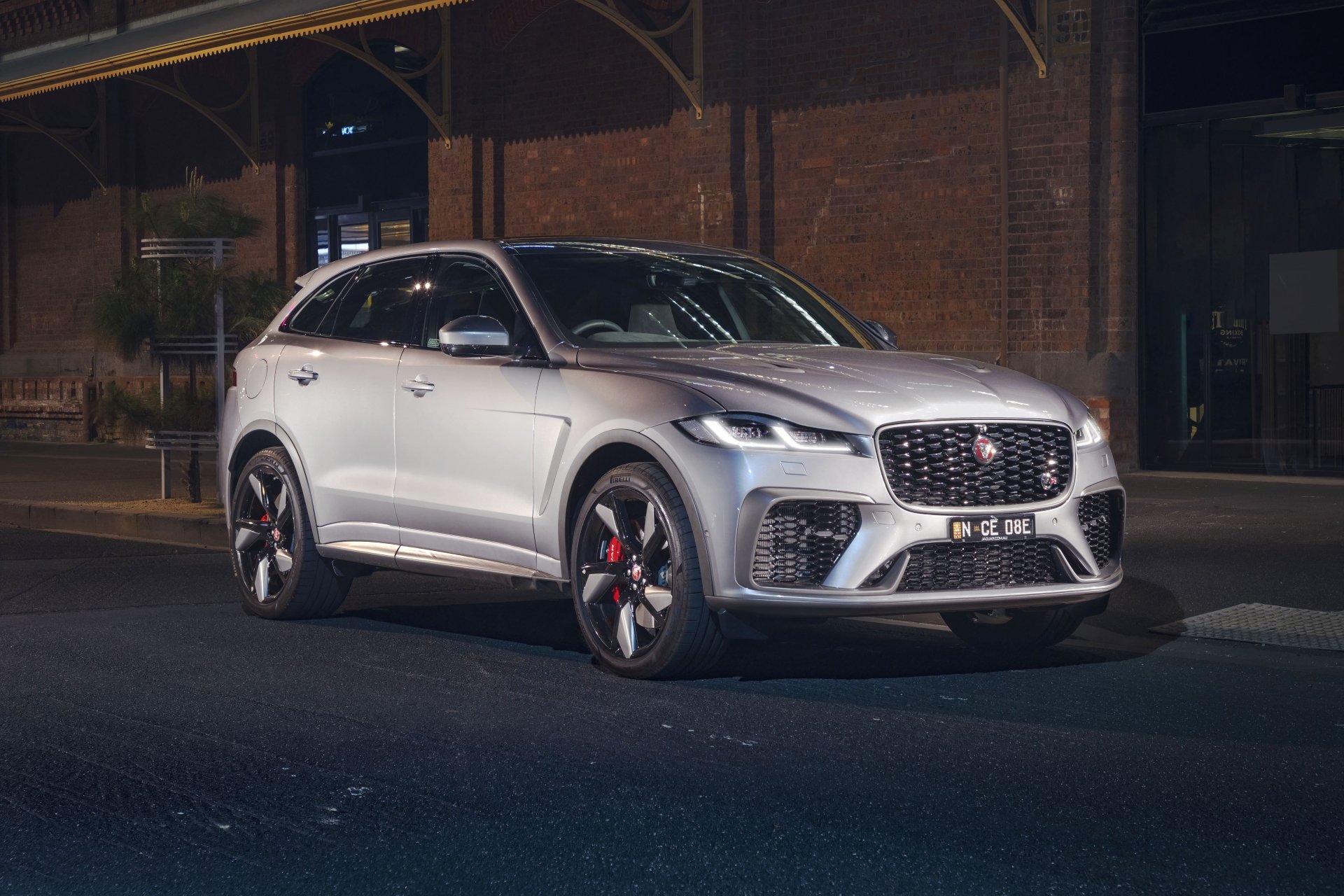Download SUV Vehicle Jaguar F-Pace SVR 4k Ultra HD Wallpaper