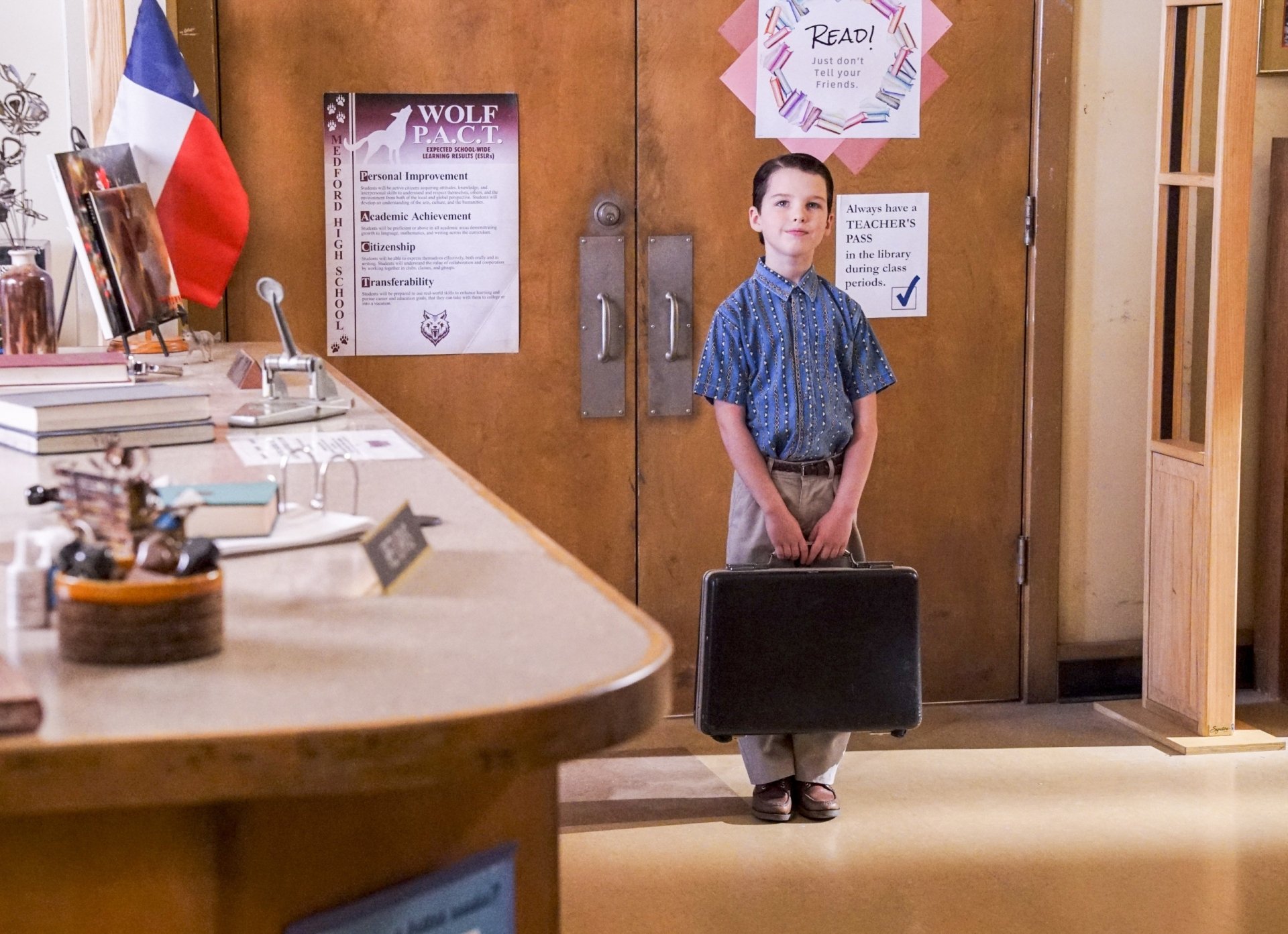 Download Sheldon Cooper Iain Armitage TV Show Young Sheldon HD Wallpaper