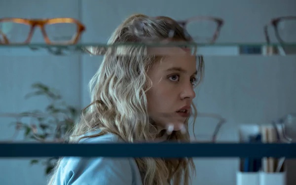 Sydney Sweeney movie The Voyeurs HD Desktop Wallpaper | Background Image