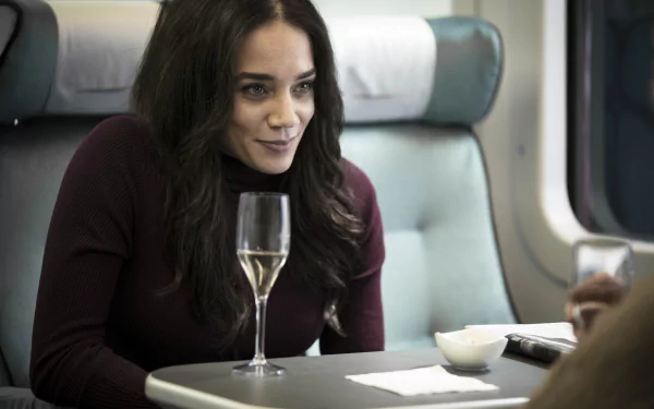 Hannah John-Kamen movie SAS: Red Notice HD Desktop Wallpaper | Background Image