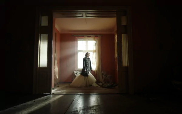 Kristen Stewart movie Spencer HD Desktop Wallpaper | Background Image