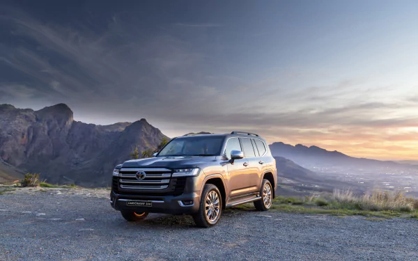 SUV vehicle Toyota Land Cruiser ZX HD Desktop Wallpaper | Background Image