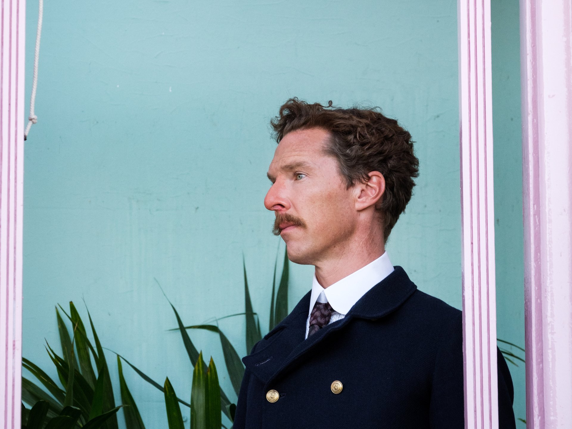 Download Benedict Cumberbatch Movie The Electrical Life Of Louis Wain 4k Ultra HD Wallpaper