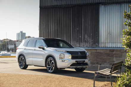 SUV Mitsubishi Outlander Exceed vehicle Mitsubishi Outlander HD Desktop Wallpaper | Background Image