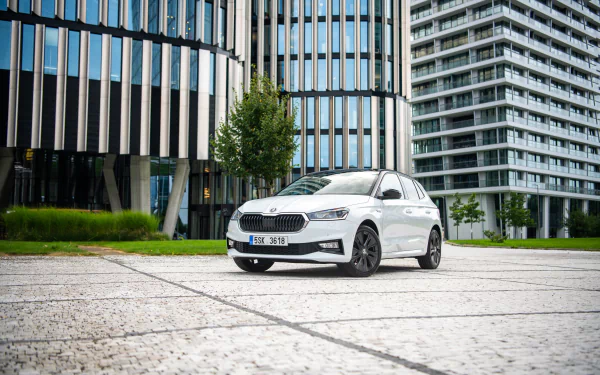 vehicle Skoda Fabia HD Desktop Wallpaper | Background Image