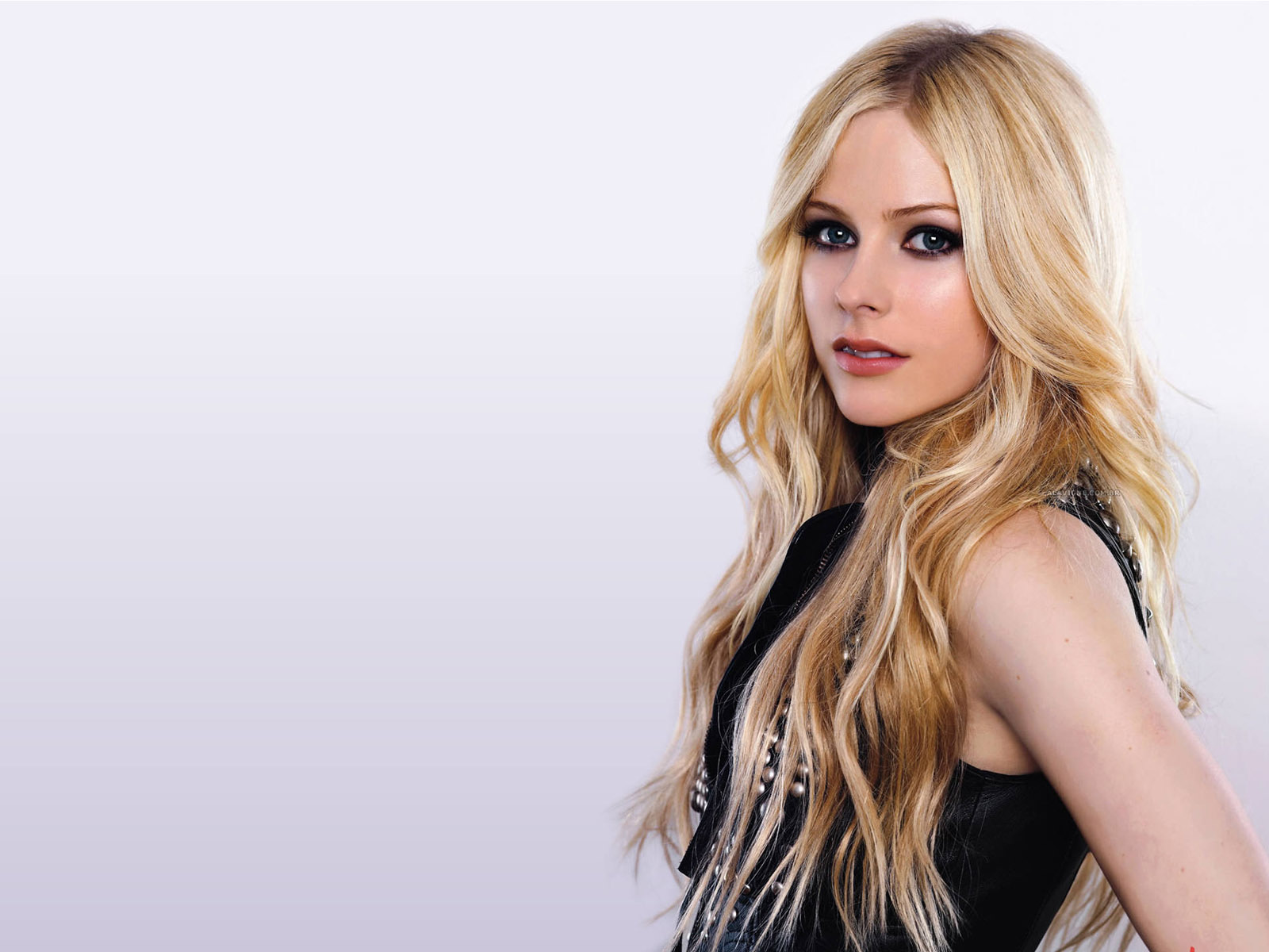 Music Avril Lavigne HD Wallpaper | Background Image