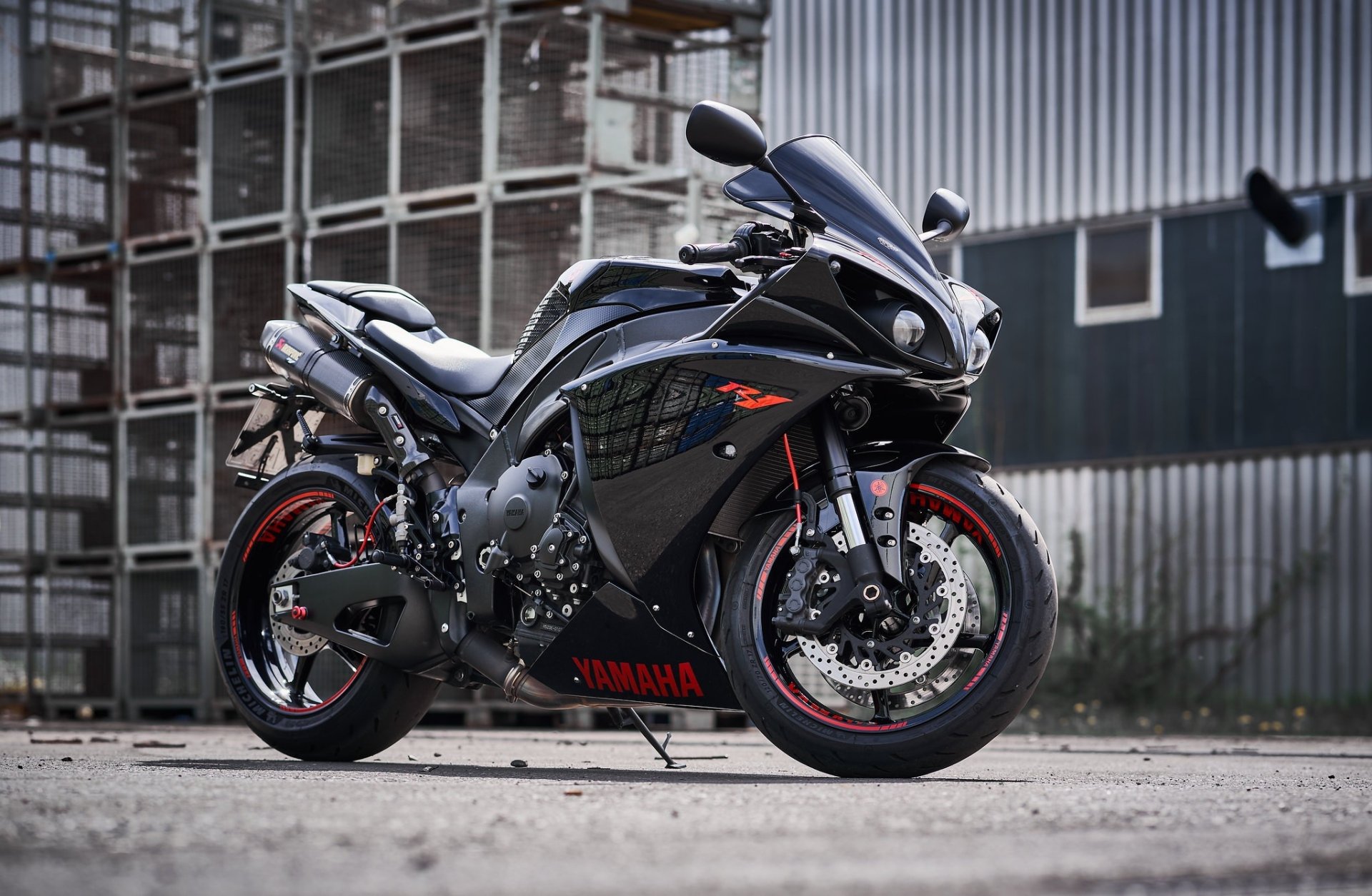 Download Motorcycle Vehicle Yamaha YZF-R1 HD Wallpaper
