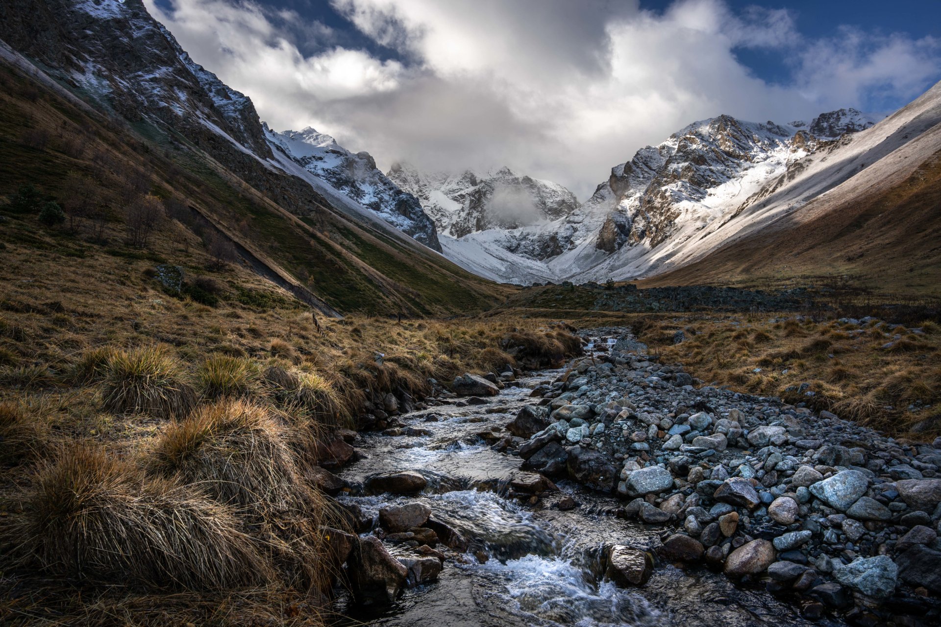 Download Nature Valley 4k Ultra HD Wallpaper