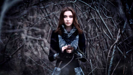 toad brunette portrait woman model HD Desktop Wallpaper | Background Image