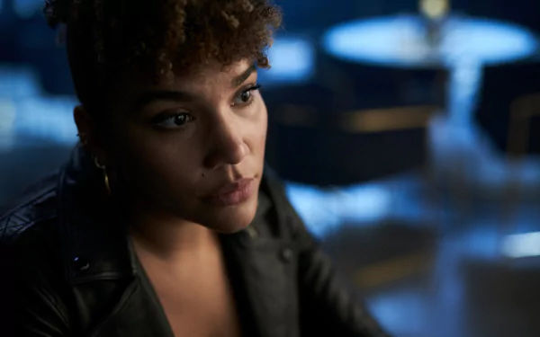 Emmy Raver-Lampman movie blacklight HD Desktop Wallpaper | Background Image