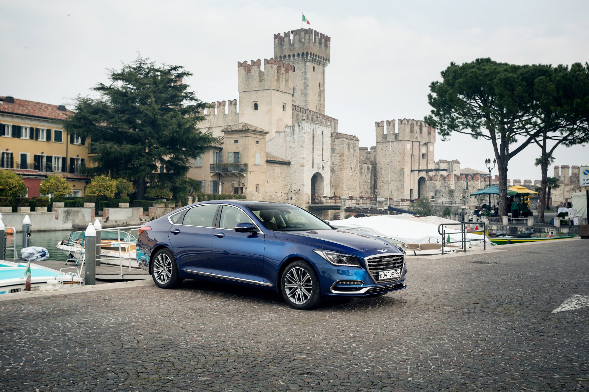 Download Genesis G80 2.0T HTRAC Vehicle Genesis G80 4k Ultra HD Wallpaper