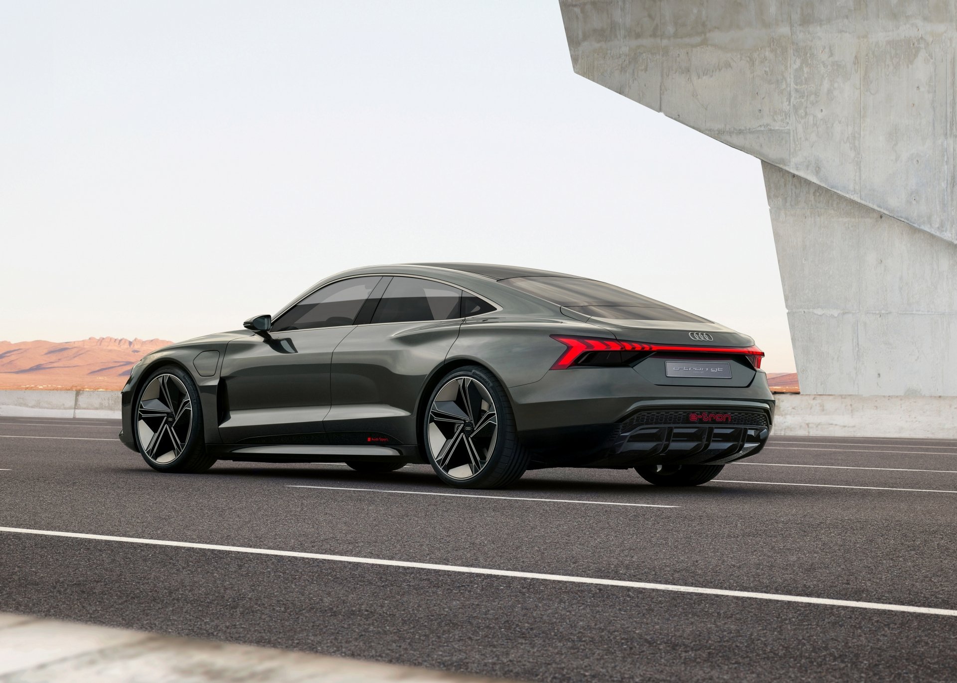 Download Grand Tourer Electric Car Vehicle Audi E-Tron GT 4k Ultra HD Wallpaper