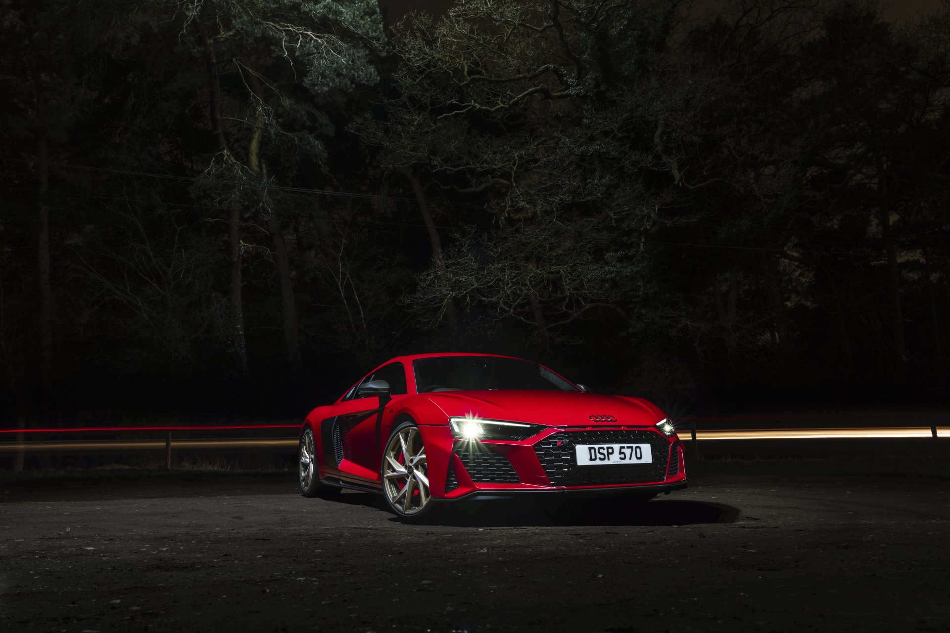 Download Vehicle Audi R8 V10 4k Ultra HD Wallpaper
