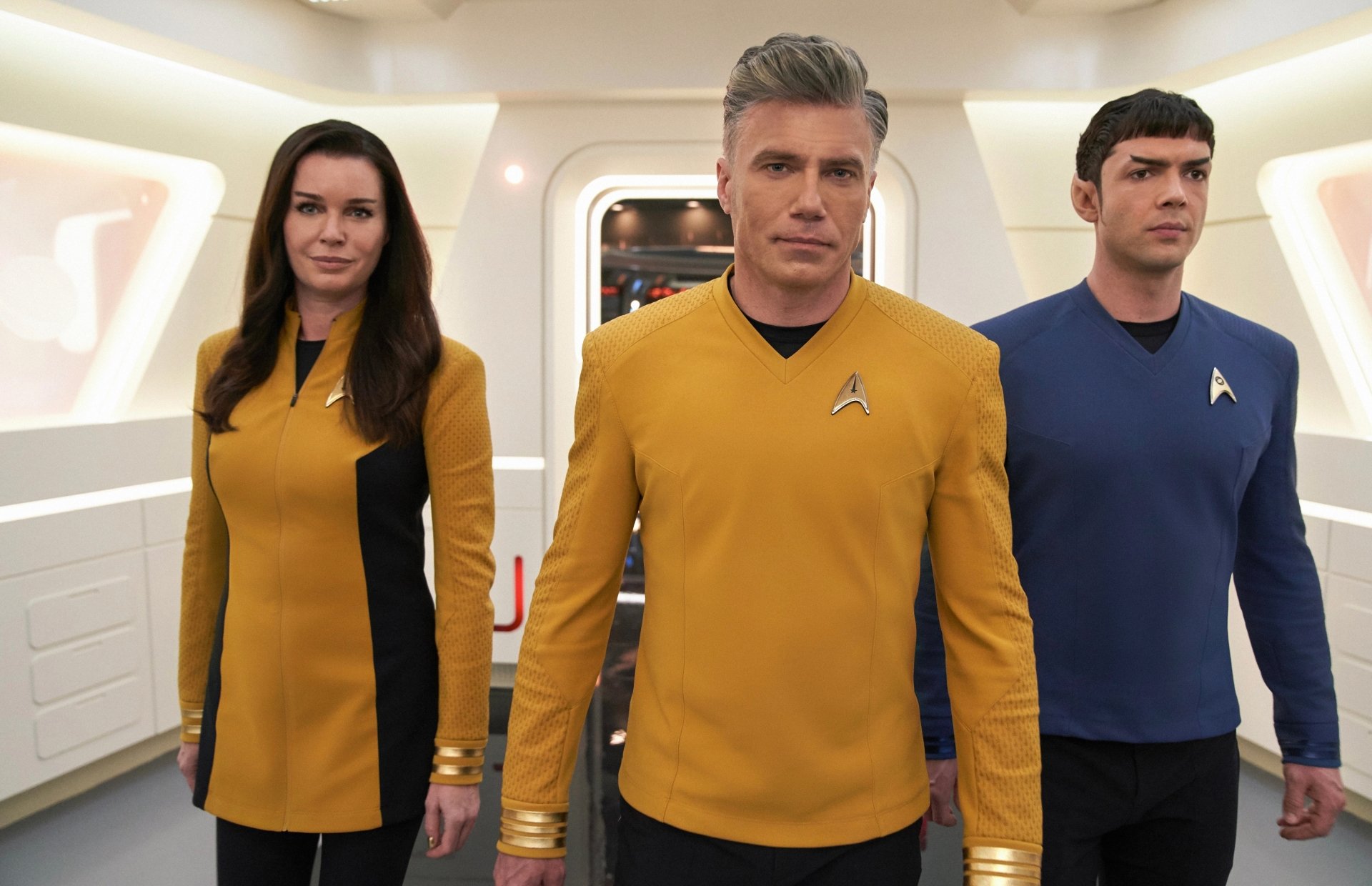 Download Una Chin-Riley Spock Christopher Pike Anson Mount TV Show Star Trek: Strange New Worlds 4k Ultra HD Wallpaper