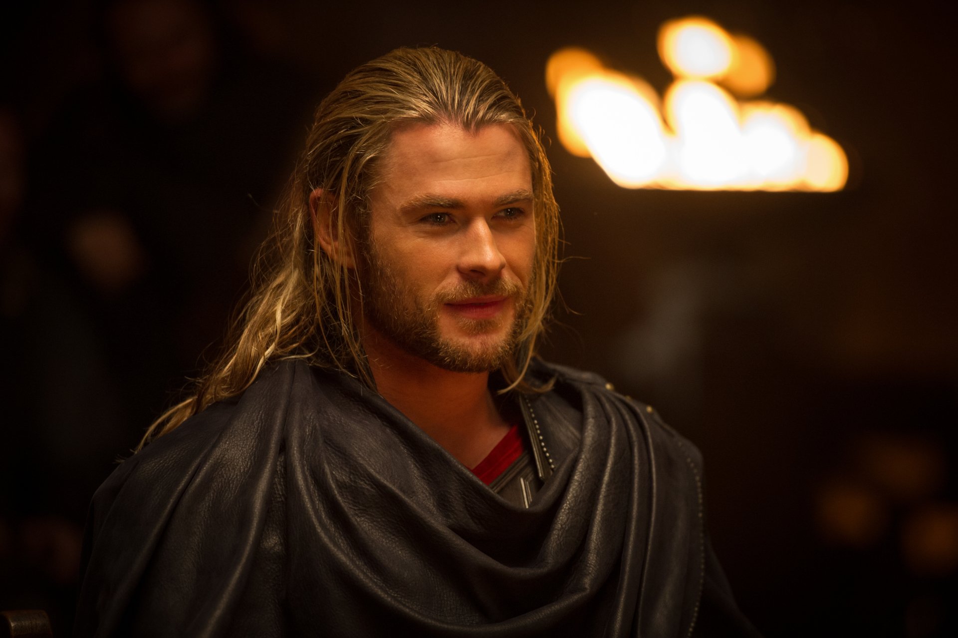 Download Chris Hemsworth Movie Thor: The Dark World 4k Ultra HD Wallpaper