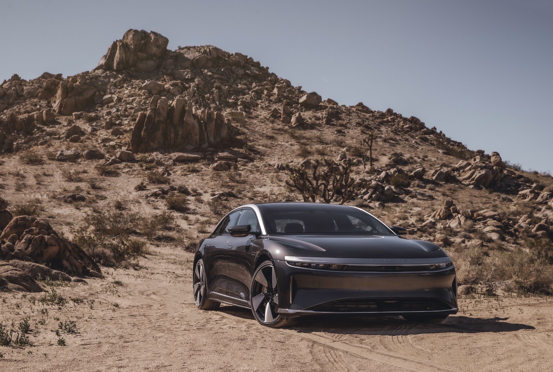 Download Vehicle Lucid Air Grand Touring 4k Ultra HD Wallpaper