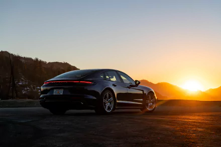 vehicle Porsche Panamera HD Desktop Wallpaper | Background Image