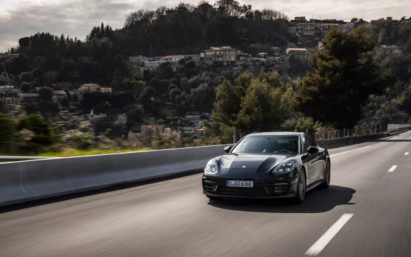 vehicle Porsche Panamera 4 E-Hybrid HD Desktop Wallpaper | Background Image