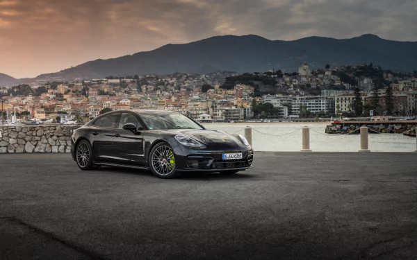 vehicle Porsche Panamera 4 E-Hybrid HD Desktop Wallpaper | Background Image