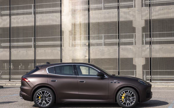 vehicle Maserati Grecale GT HD Desktop Wallpaper | Background Image