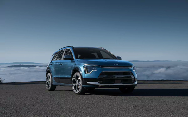 vehicle Kia Niro HD Desktop Wallpaper | Background Image