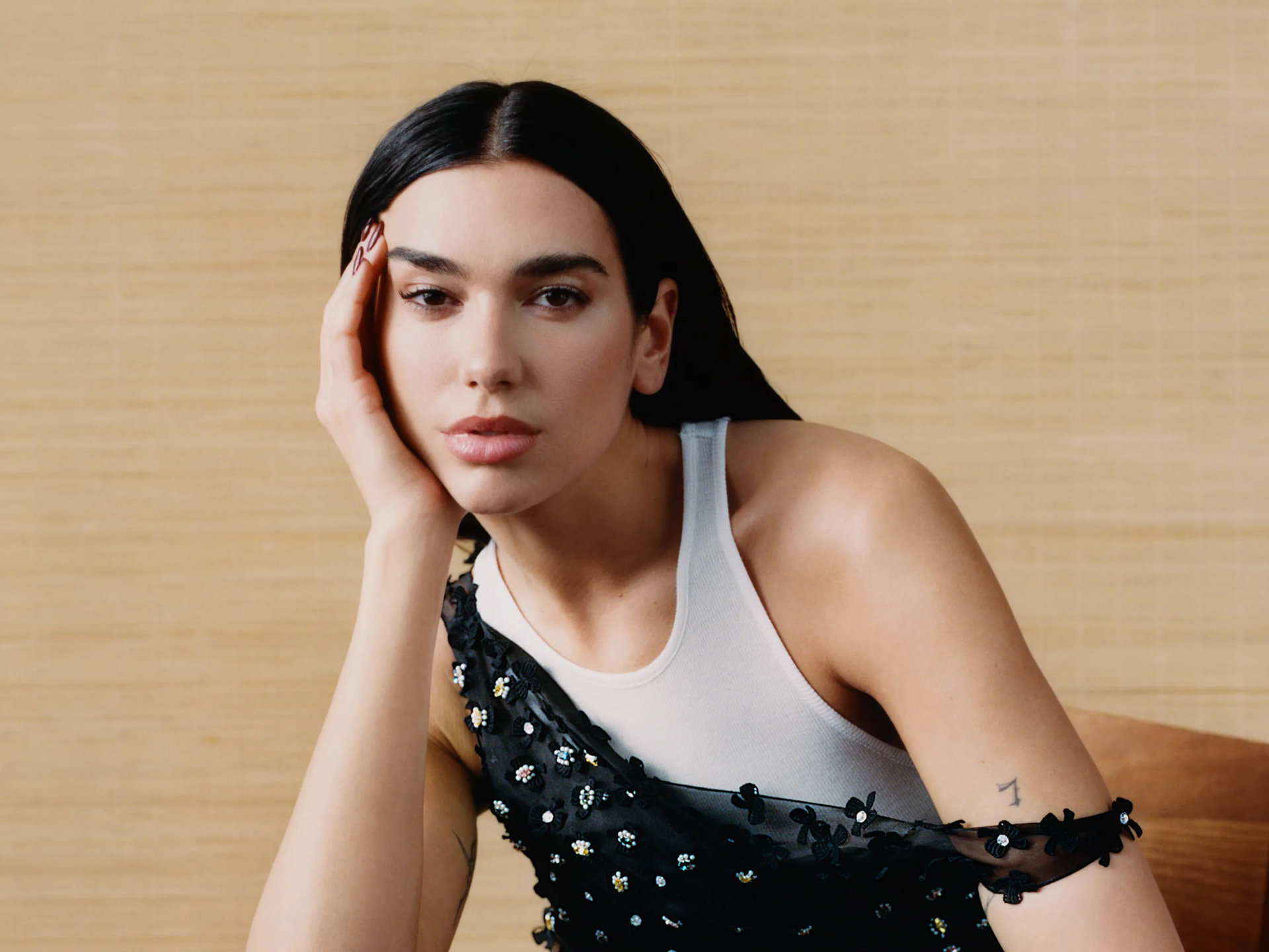 750x1334 4k Dua Lipa iPhone 6, iPhone 6S, iPhone 7 HD 4k Wallpapers,  Images, Backgrounds, Photos and Pictures