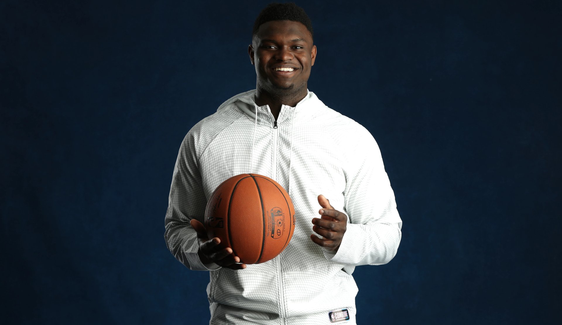 Download Zion Williamson Sports 4k Ultra HD Wallpaper