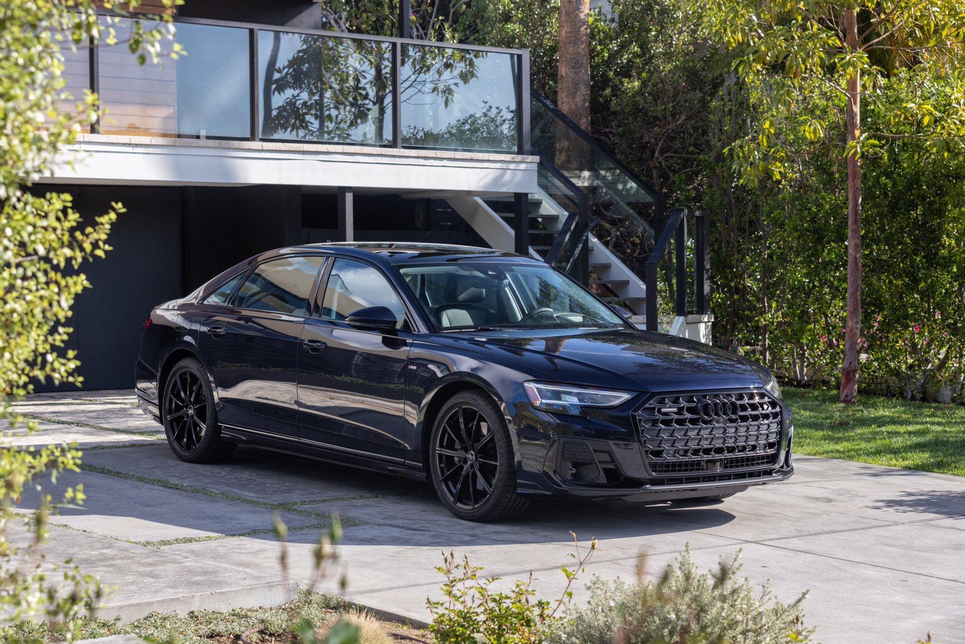 Download Vehicle Audi A8 8k Ultra HD Wallpaper