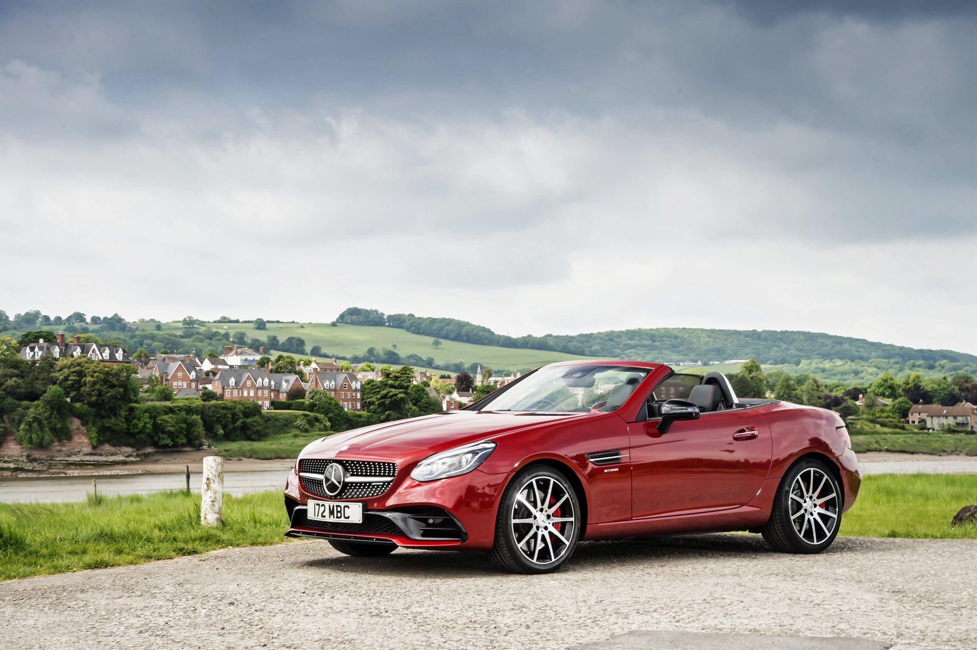Download Vehicle Mercedes-Benz SLC-Class 4k Ultra HD Wallpaper