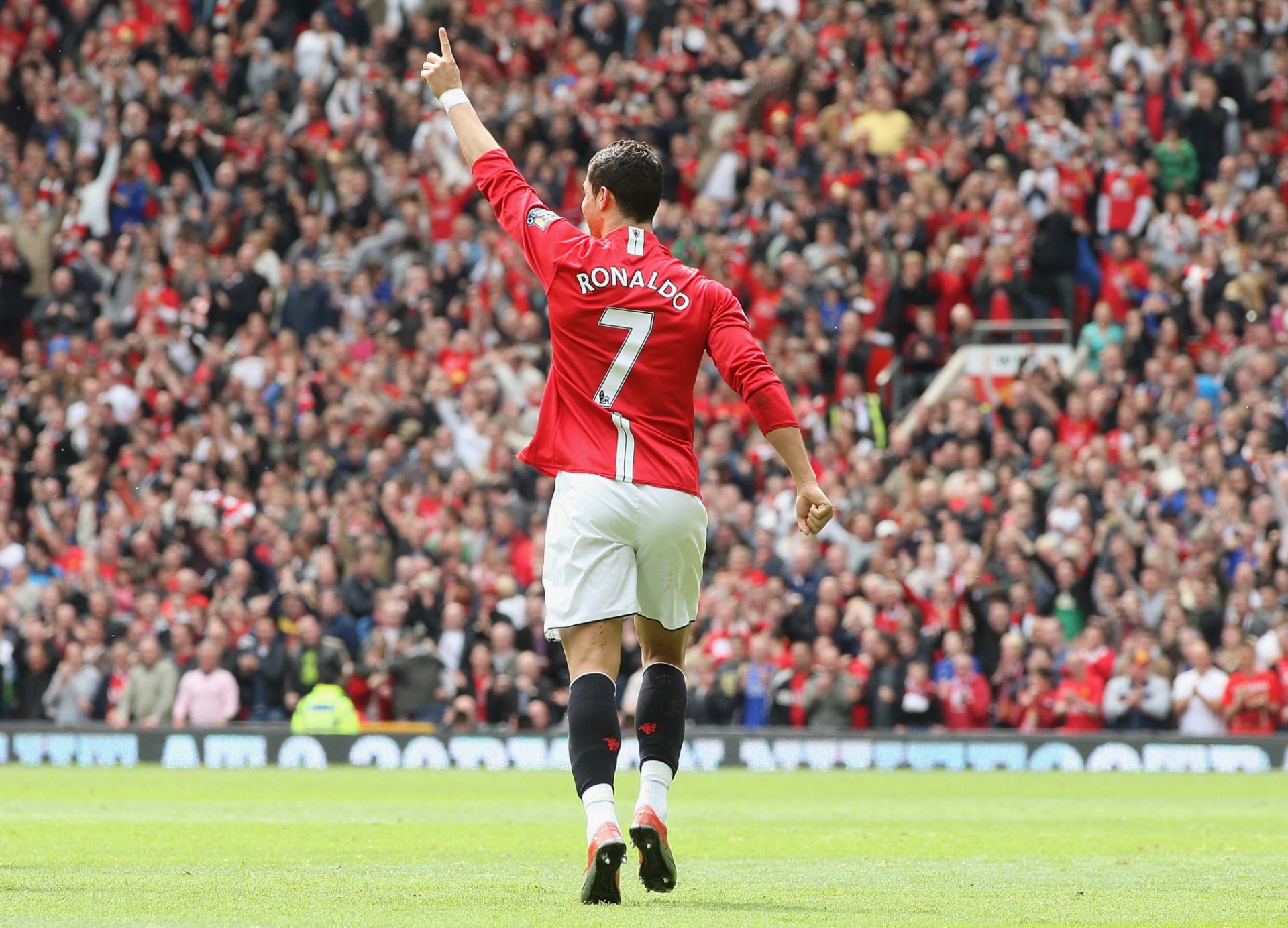 Download Manchester United F.C. Cristiano Ronaldo Sports HD Wallpaper