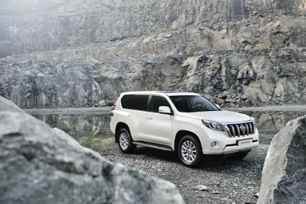 vehicle Toyota Land Cruiser HD Desktop Wallpaper | Background Image