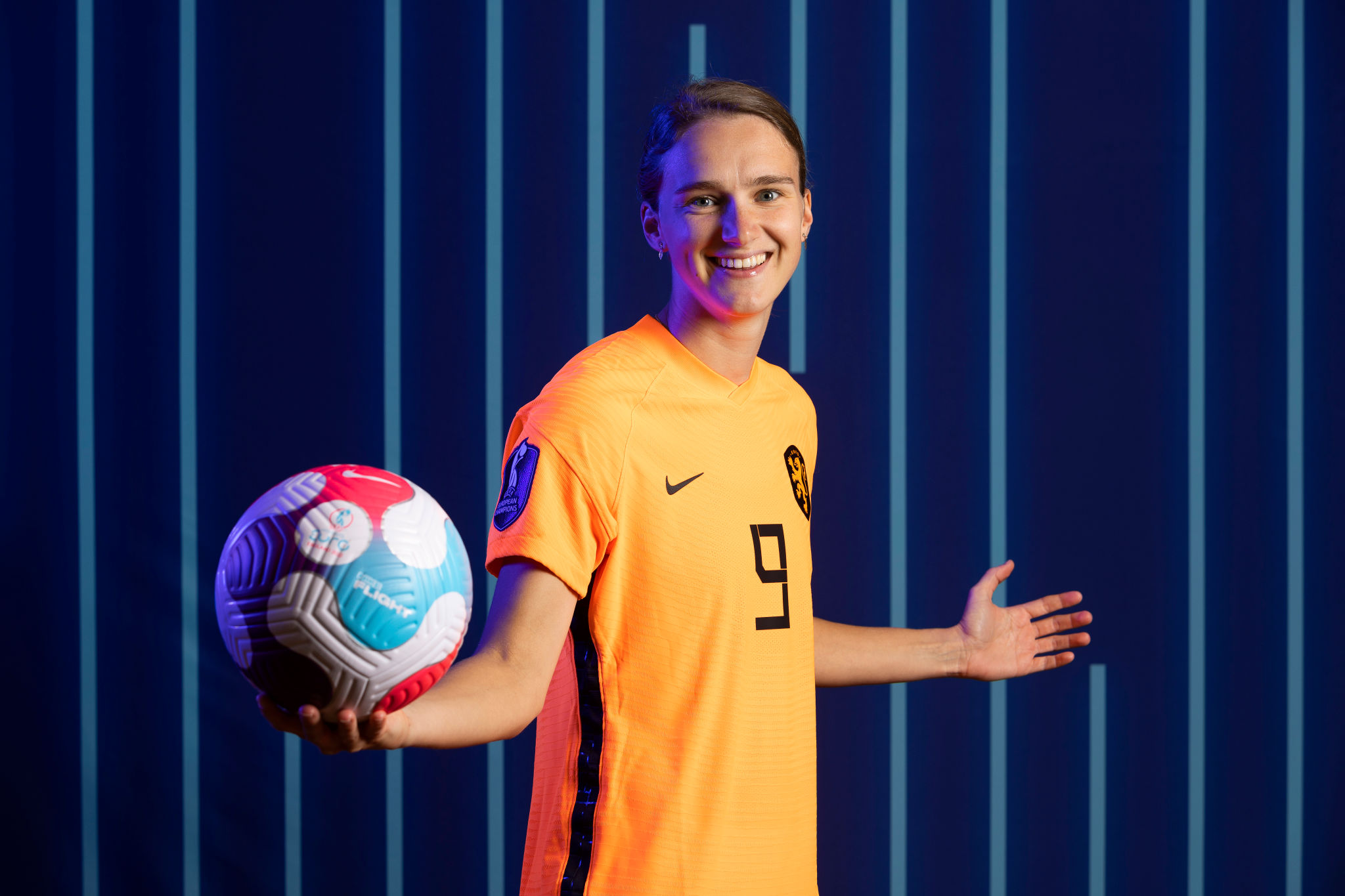 Download Netherlands Women's National Football Team Vivianne Miedema ...