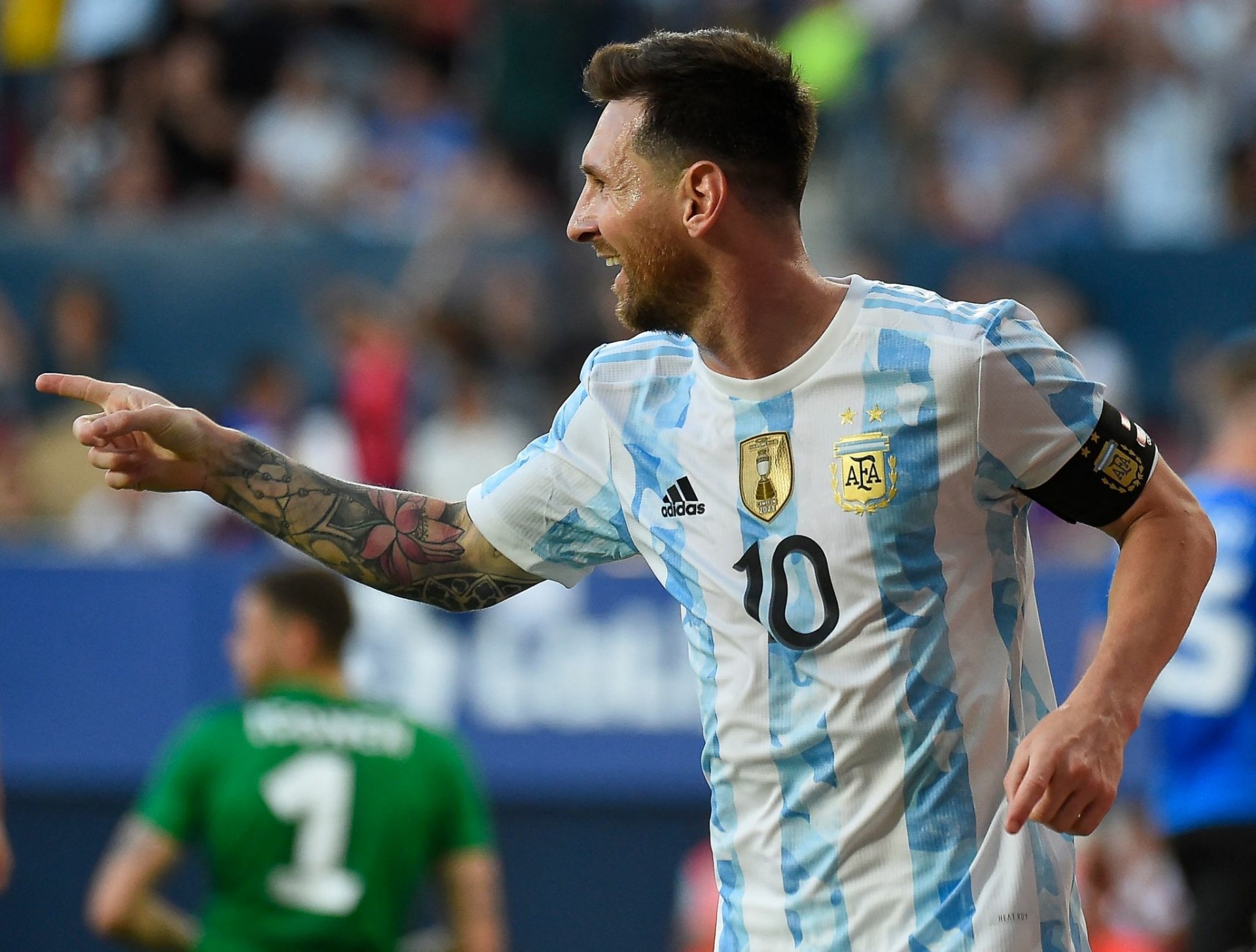 Download Argentina National Football Team Lionel Messi Sports HD Wallpaper