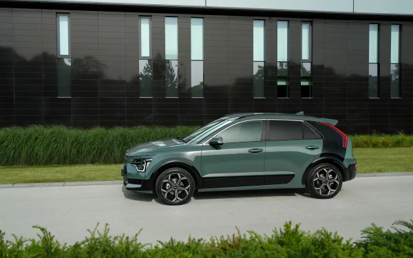 vehicle Kia Niro HD Desktop Wallpaper | Background Image