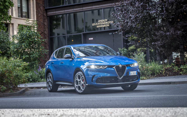 vehicle Alfa Romeo Tonale HD Desktop Wallpaper | Background Image