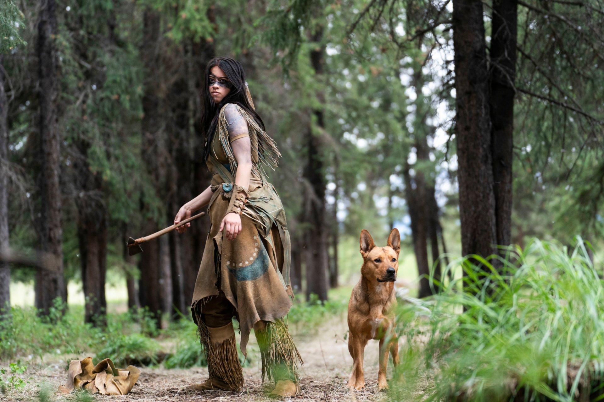 Download Amber Midthunder Movie Prey (2022) HD Wallpaper