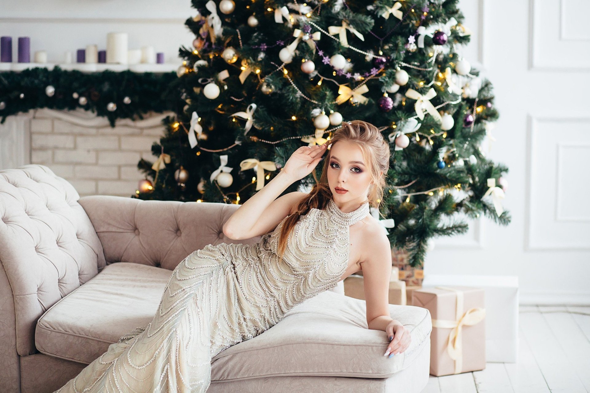 Download Woman Model HD Wallpaper