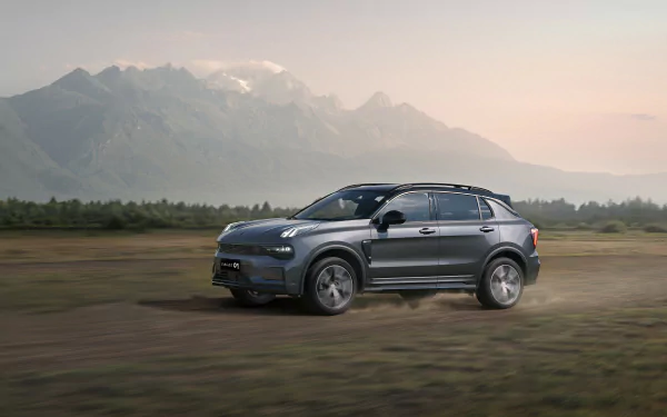 vehicle Lynk & Co 01 HD Desktop Wallpaper | Background Image